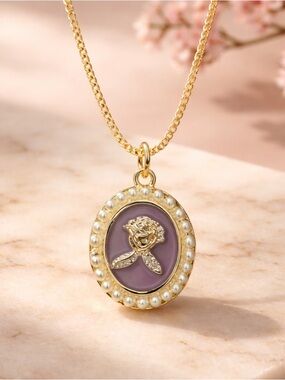 18k Gold plated Rose Pendant Necklace